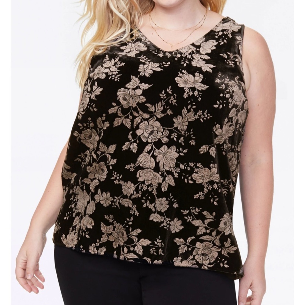 NWOT NYDJ Black Velvet Tank Top with Floral Print